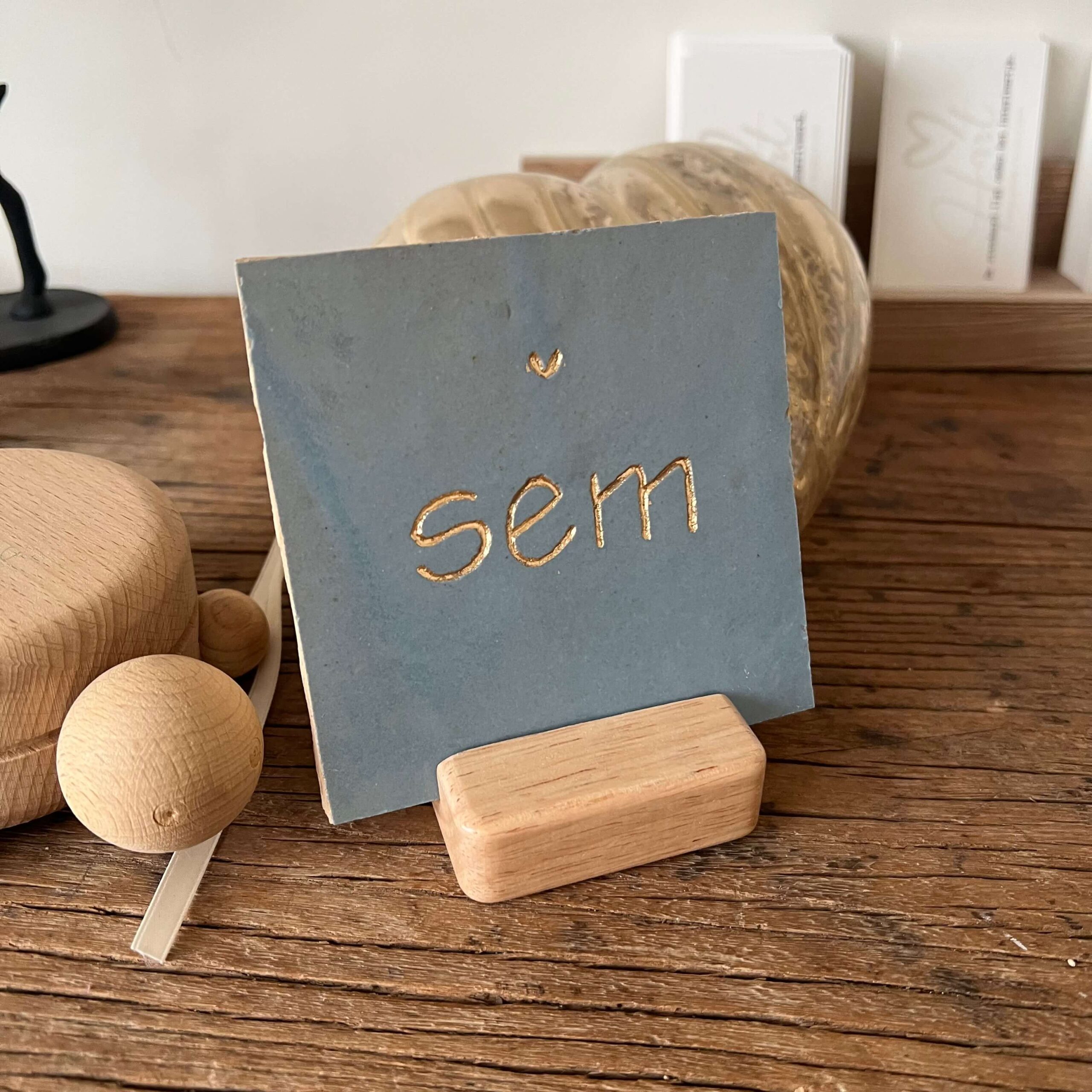 Ijs blauw - Tegeltje met drie letters en een hartje Tegeltje met drie letters en een hartje
